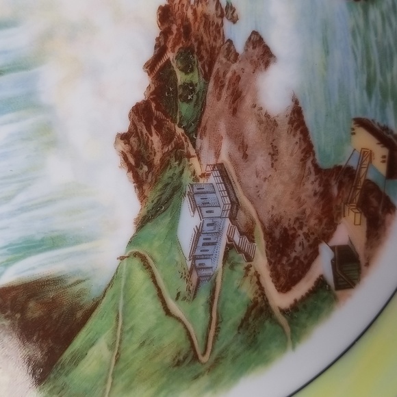 Bavarian Lusterware Niagara Falls Souvenir Plate - Picture 11 of 15